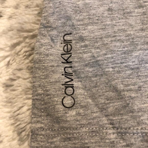 NWT Calvin Klein TShirt - Picture 3 of 7